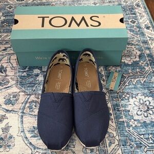 TOMS Classic Dark Blue Canvas Shoes